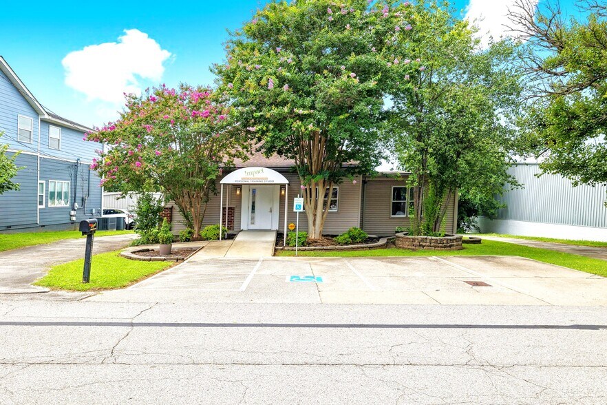 2839 Logan St, Nashville, TN à vendre - Photo du bâtiment - Image 2 de 27