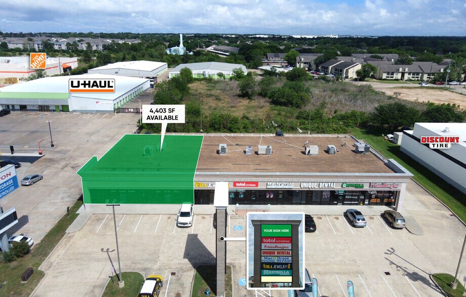 6608 Highway 6 N, Houston, TX à louer - Photo du bâtiment - Image 2 de 3