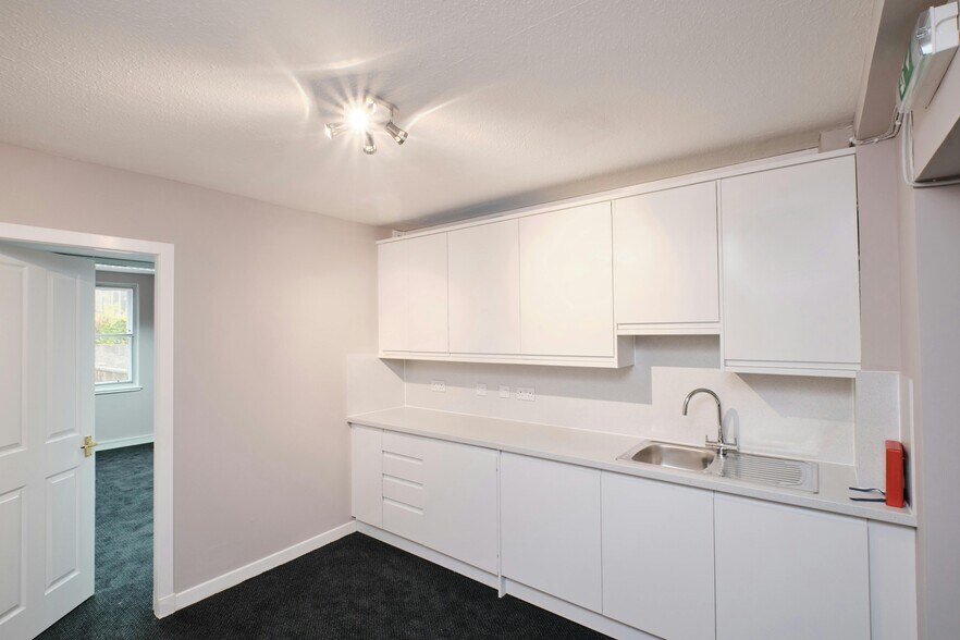 9 Victoria St, Aberdeen à vendre - Photo du bâtiment - Image 3 de 11