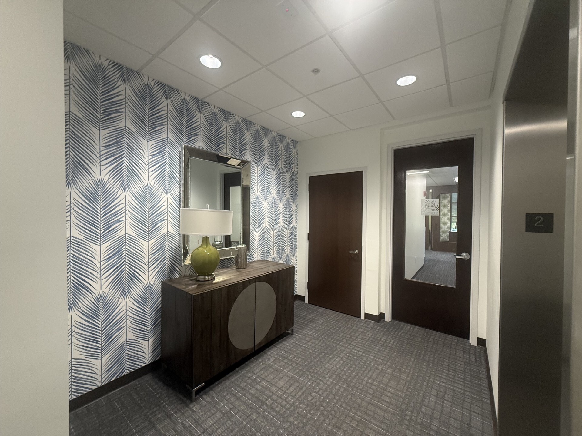 100 Riverview Dr, Savannah, GA for lease Interior Photo- Image 1 of 3