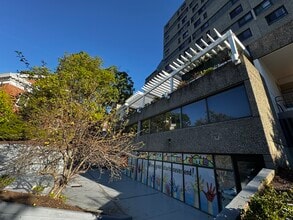 1550 Beacon St, Brookline, MA for lease Interior Photo- Image 2 of 26