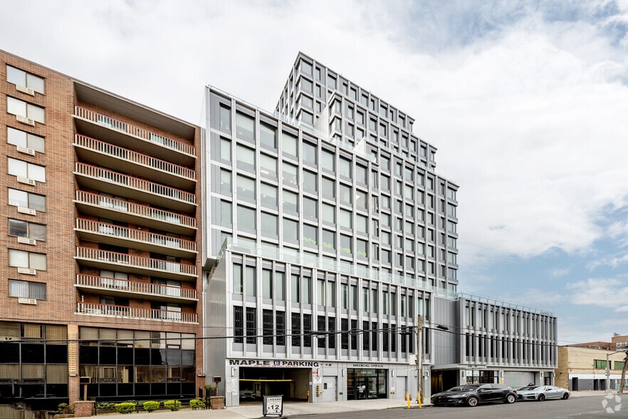 136-20 Maple Ave, Flushing, NY for sale - Building Photo - Image 3 of 12