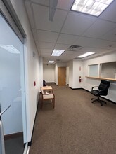 1 Park Pl, Peekskill, NY for lease Interior Photo- Image 2 of 7