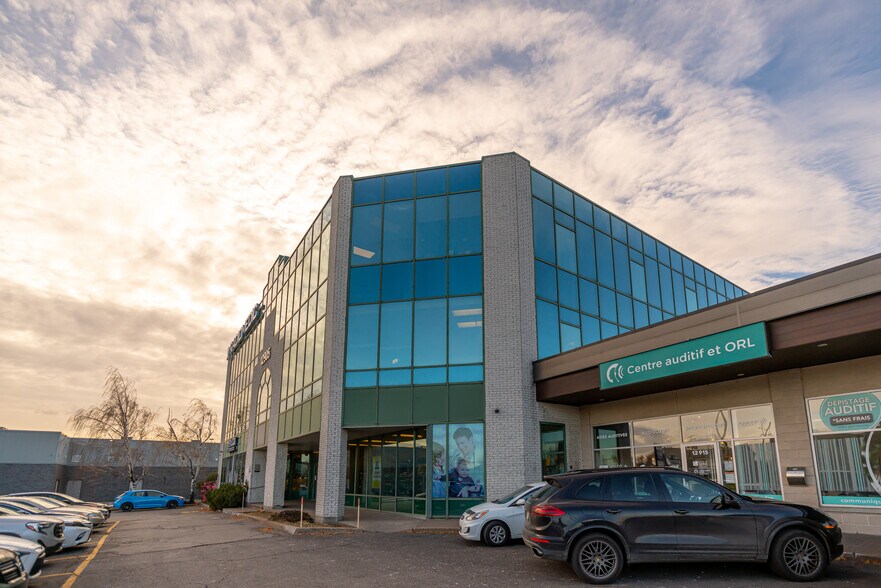 12915-13055 Rue Sherbrooke E, Montréal, QC for lease - Building Photo - Image 2 of 8