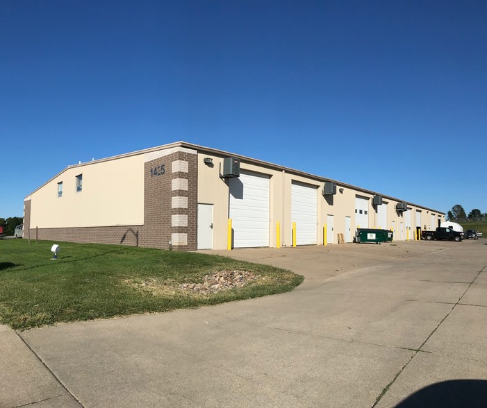 Industrial in Altoona, IA for sale - Building Photo - Image 1 of 1