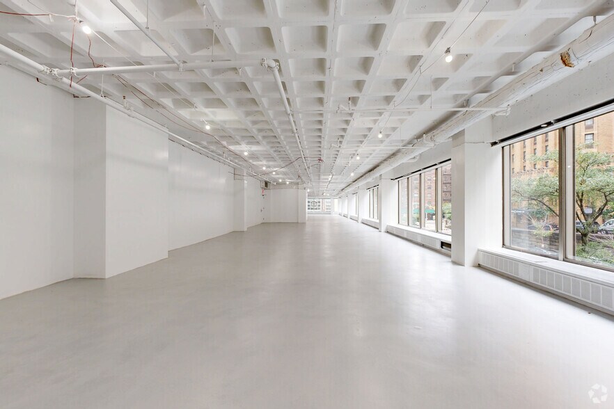 25-Condo Portfolio at 866 UNP portefeuille de 25 propriétés à vendre sur LoopNet.ca - Numérisation 3D de Matterport - Image 3 de 13