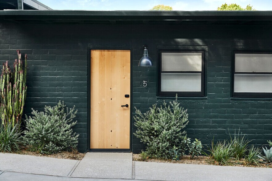28920 Pacific Coast Hwy, Malibu, CA à vendre - Photo du bâtiment - Image 3 de 12