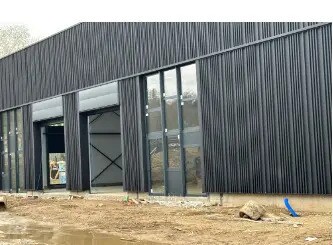 Flex in Trévoux for lease - Building Photo - Image 1 of 2