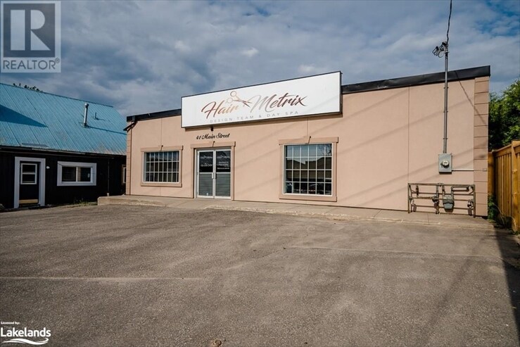 41 Main St, Penetanguishene, ON à vendre Photo du bâtiment- Image 1 de 1