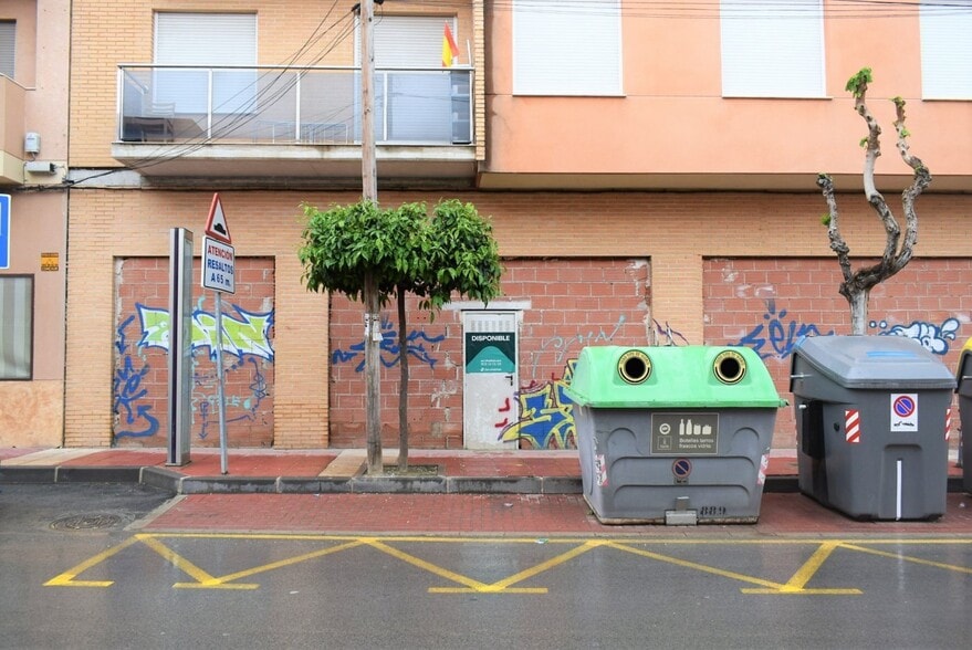 Retail in Murcia for sale - Building Photo - Image 2 of 8