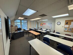 8134-8278 Granville St, Vancouver, BC à louer Photo du bâtiment- Image 2 de 16