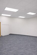 9485 Regency Square Blvd, Jacksonville, FL à louer Photo intérieure- Image 1 de 6