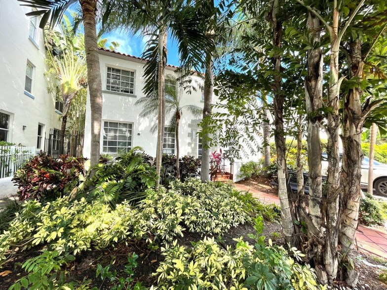 1018 Jefferson Ave, Miami Beach, FL for sale - Building Photo - Image 1 of 1