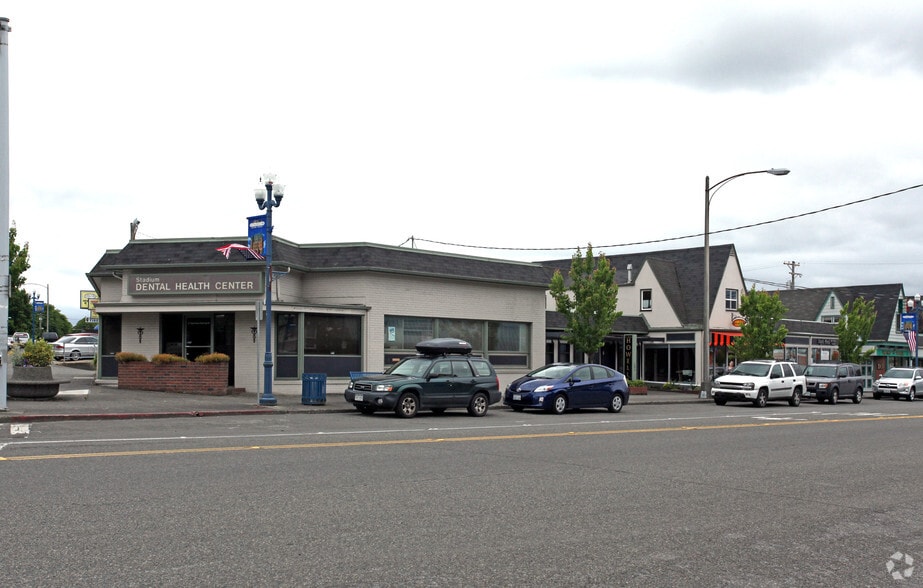 12 N Tacoma Ave N, Tacoma, WA for lease - Building Photo - Image 2 of 5