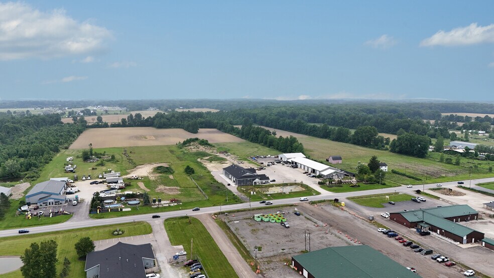 27203 Royalton Rd, Columbia Station, OH à vendre - Photo principale - Image 2 de 4