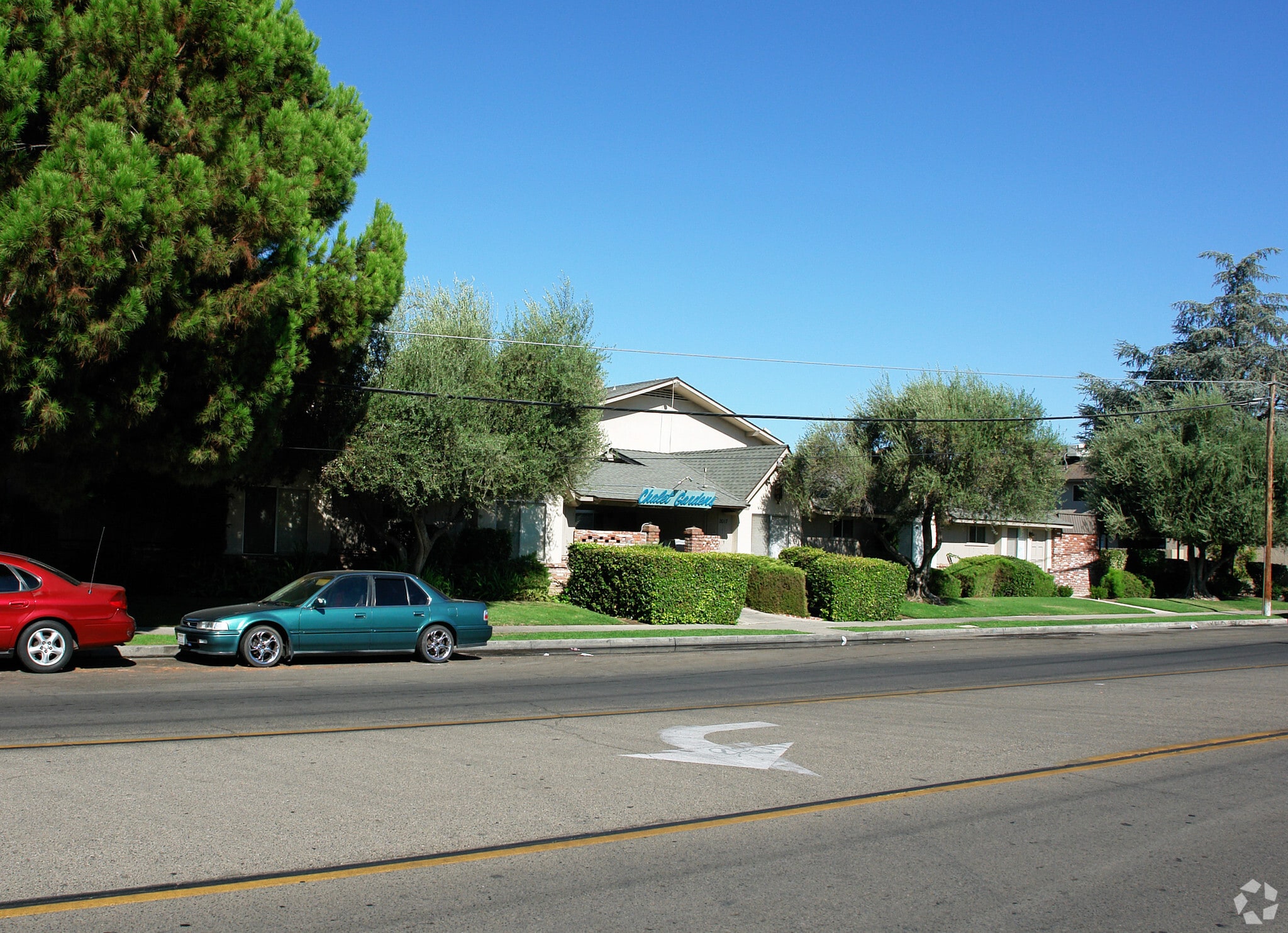 2017 Winery Ave, Fresno, CA for sale Primary Photo- Image 1 of 4