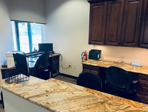 3617 Shire Blvd, Richardson, TX for lease Interior Photo- Image 2 of 3