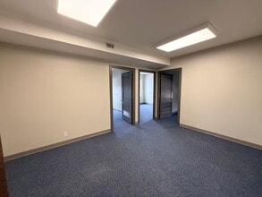 121 S Broadway Ave, Tyler, TX à louer Photo intérieure- Image 1 de 5