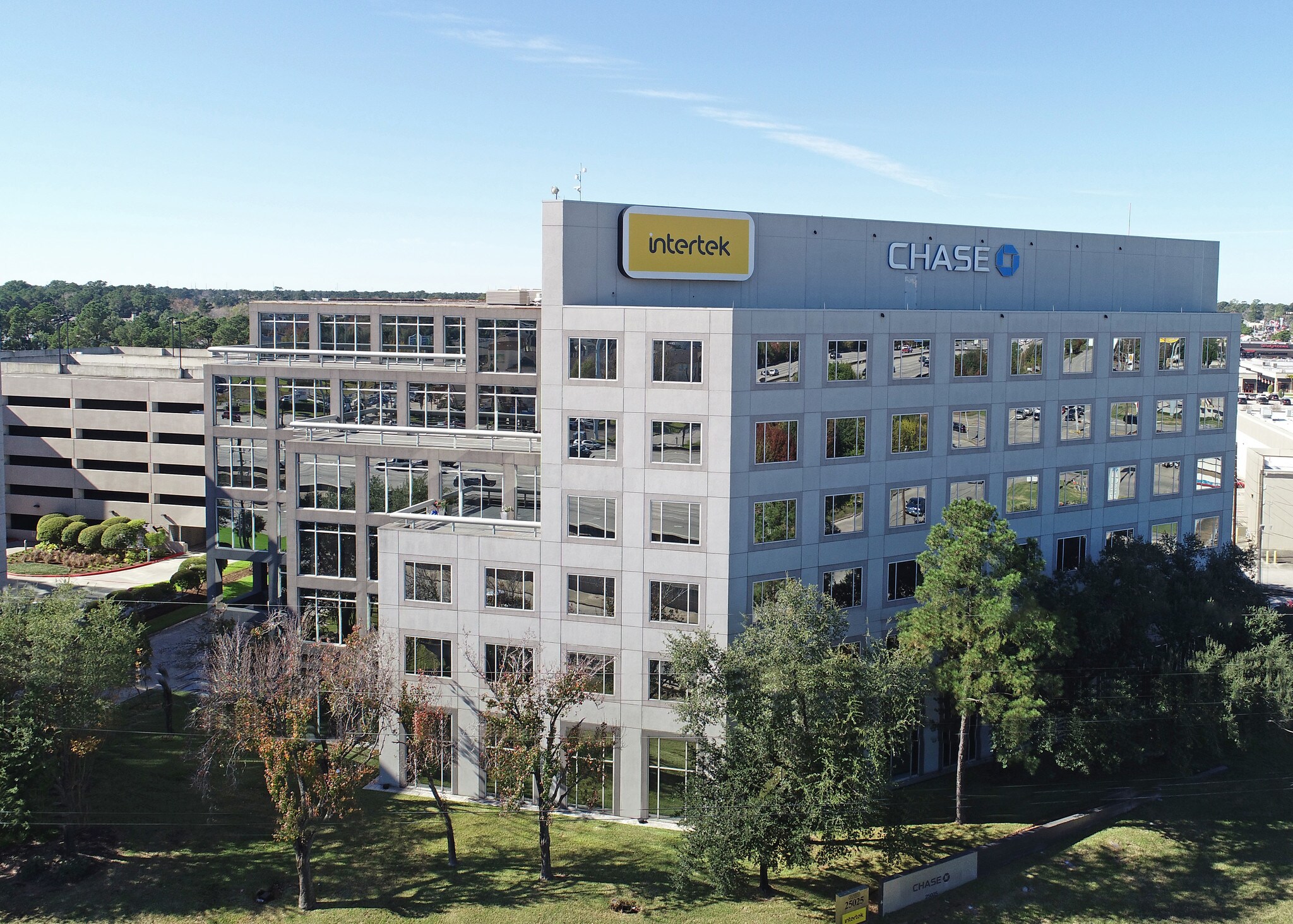 25025 N I-45 Fwy, The Woodlands, TX à louer Photo du bâtiment- Image 1 de 10