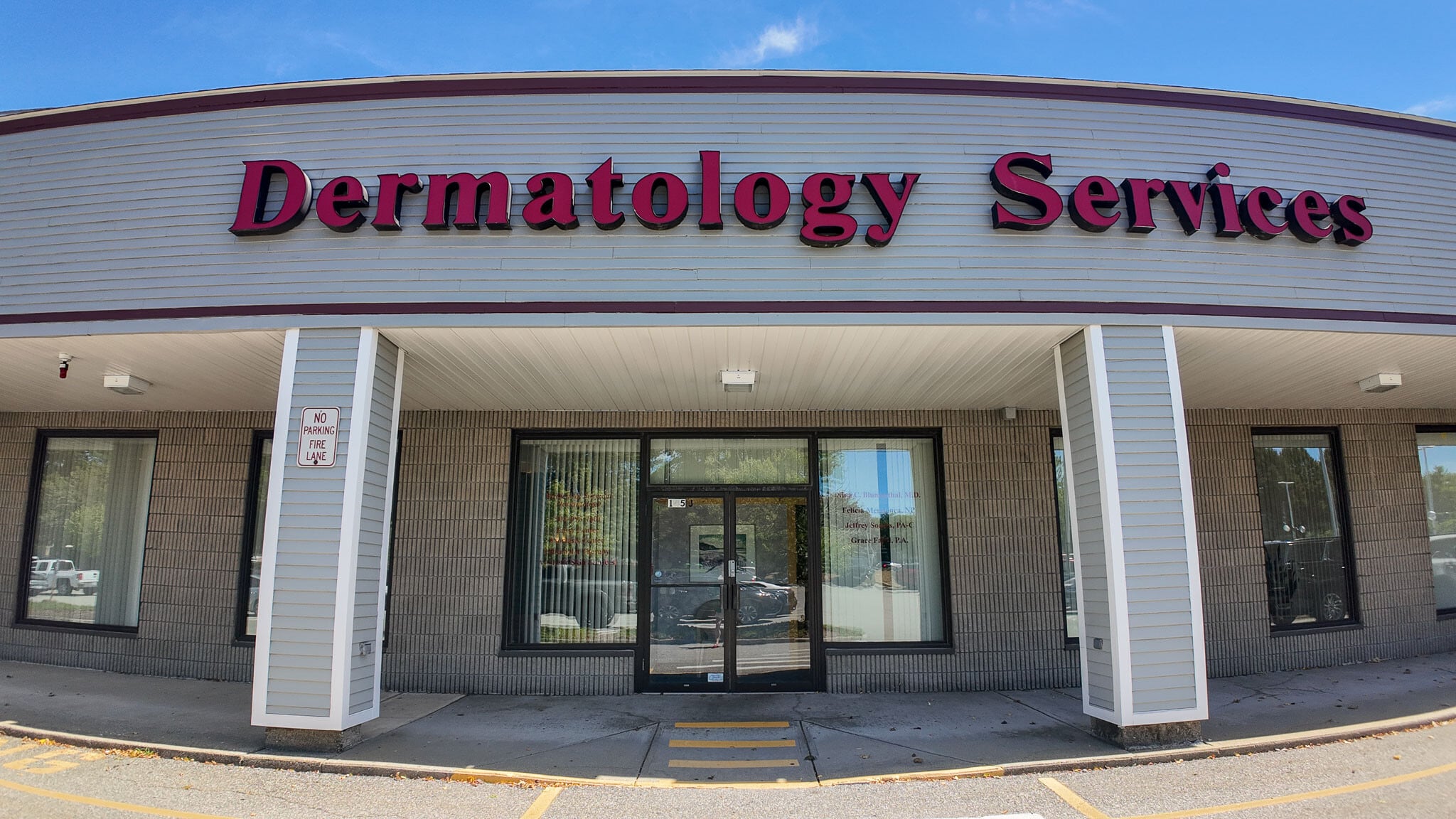145 Faunce Corner Rd, Dartmouth, MA for lease Building Photo- Image 1 of 9