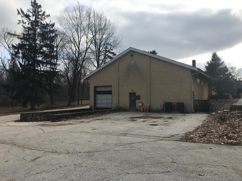 1440 Phoenixville Pike, West Chester, PA à vendre - Photo du bâtiment - Image 3 de 9