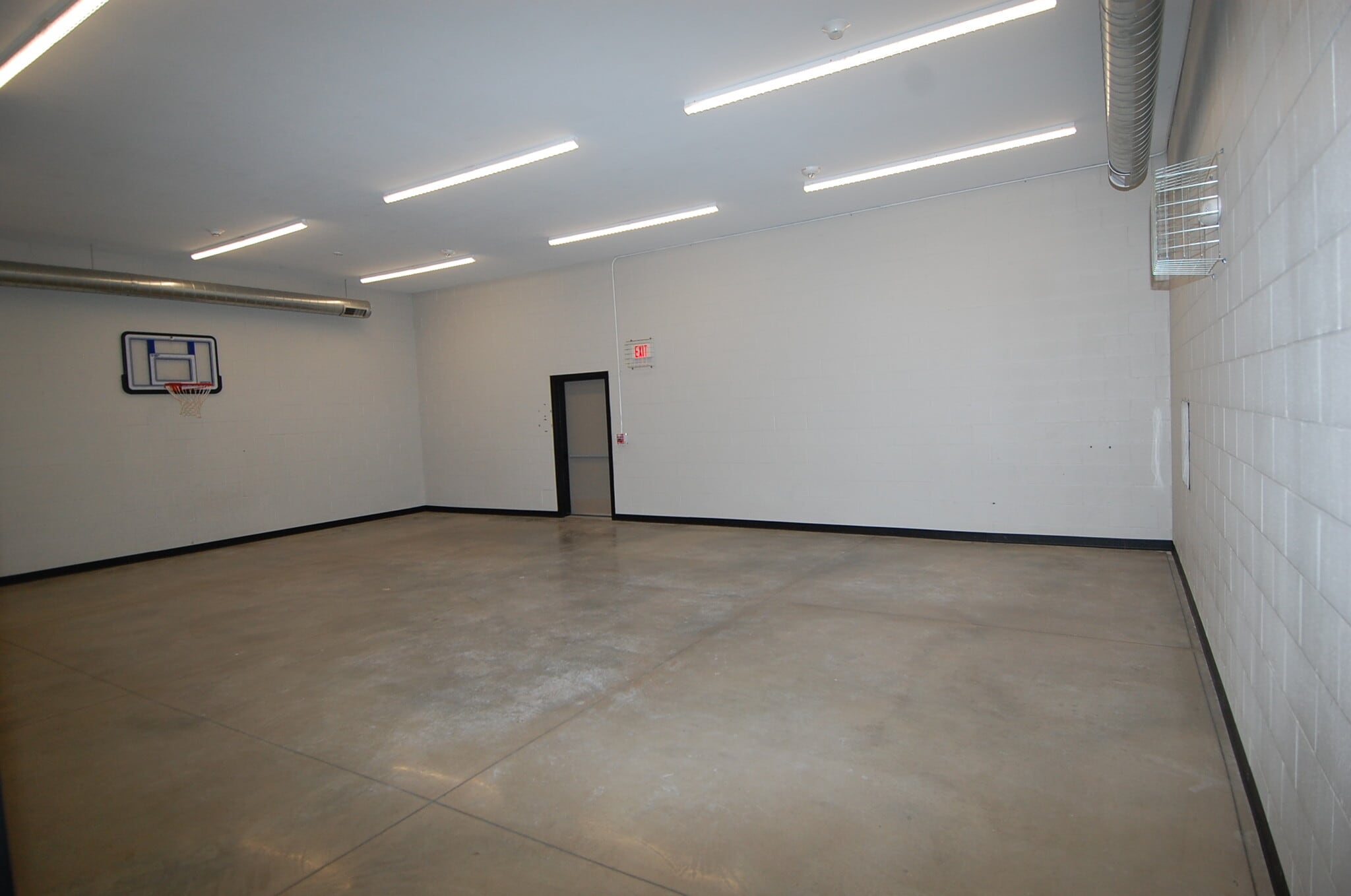 740 Community Dr, North Liberty, IA for lease Interior Photo- Image 1 of 9