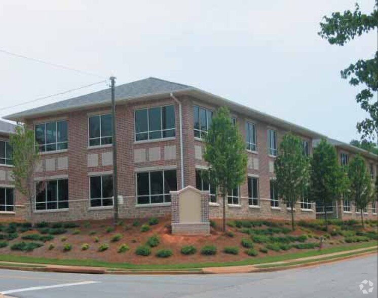 3851 Duluth Park Ln NW, Duluth, GA à vendre - Photo principale - Image 1 de 62