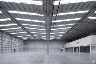 1-3 Test Ln, Southampton for lease Interior Photo- Image 2 of 22