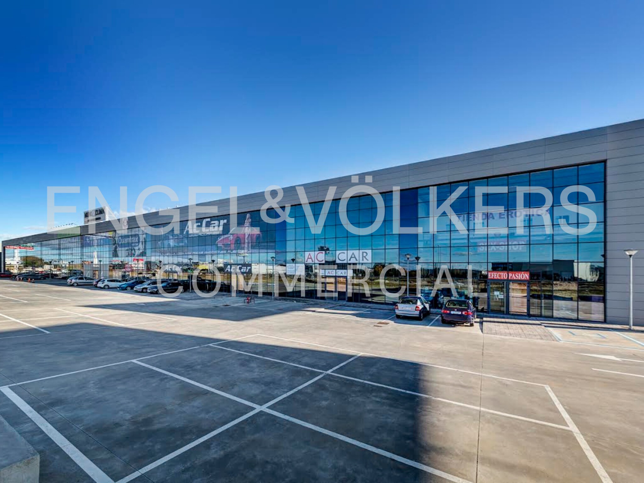 Industrial in Alcalá de Henares, Madrid for lease Primary Photo- Image 1 of 2