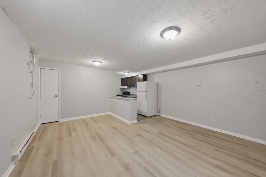 1209 W Galbraith Rd, Cincinnati, OH à vendre - Photo intérieure - Image 3 de 14