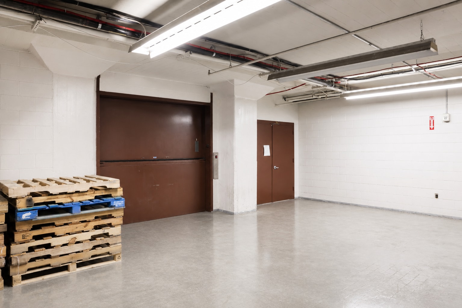 140 58th St, Brooklyn, NY for lease Interior Photo- Image 1 of 10