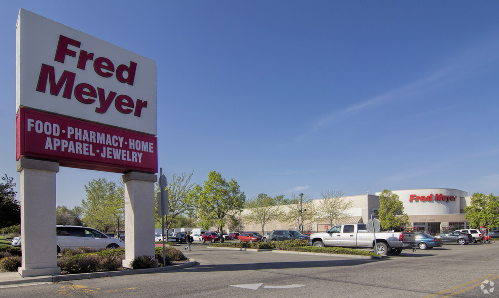 10751 W Overland Rd, Boise, ID for sale - Primary Photo - Image 1 of 1