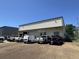 337 Industrial Dr, Jackson MS - Entrepôt