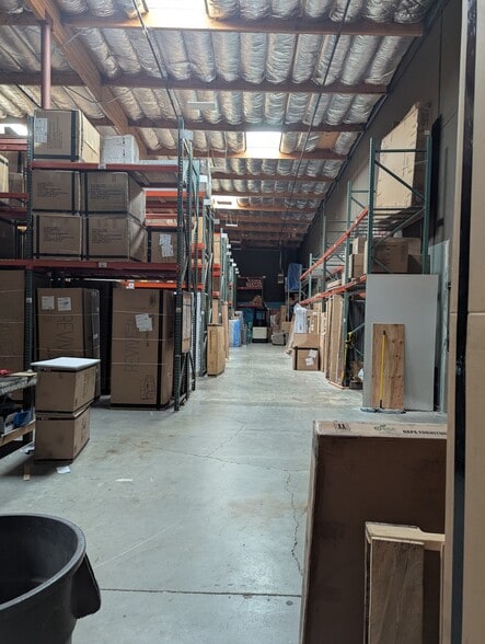 6881 Monterey Rd, Gilroy, CA for lease - Building Photo - Image 2 of 9