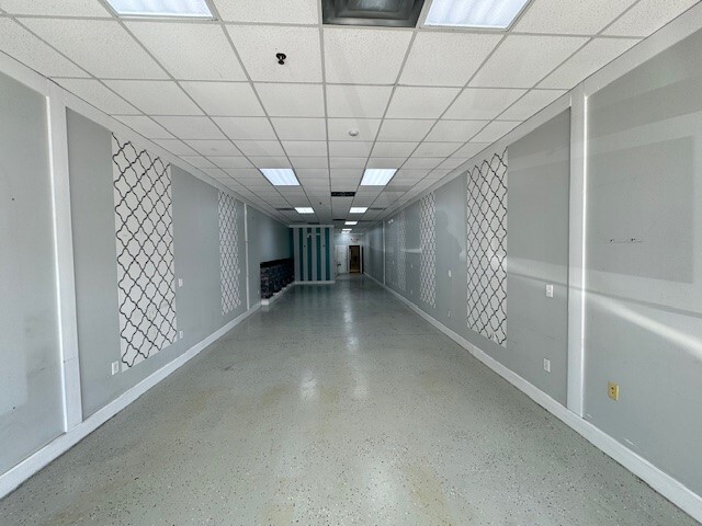 1942 Atkinson Rd, Lawrenceville, GA à louer Photo du bâtiment- Image 1 de 5