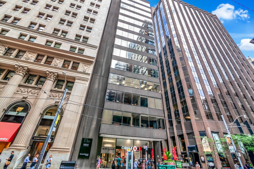 10 King St E, Toronto, ON à louer - Photo du bâtiment - Image 2 de 3