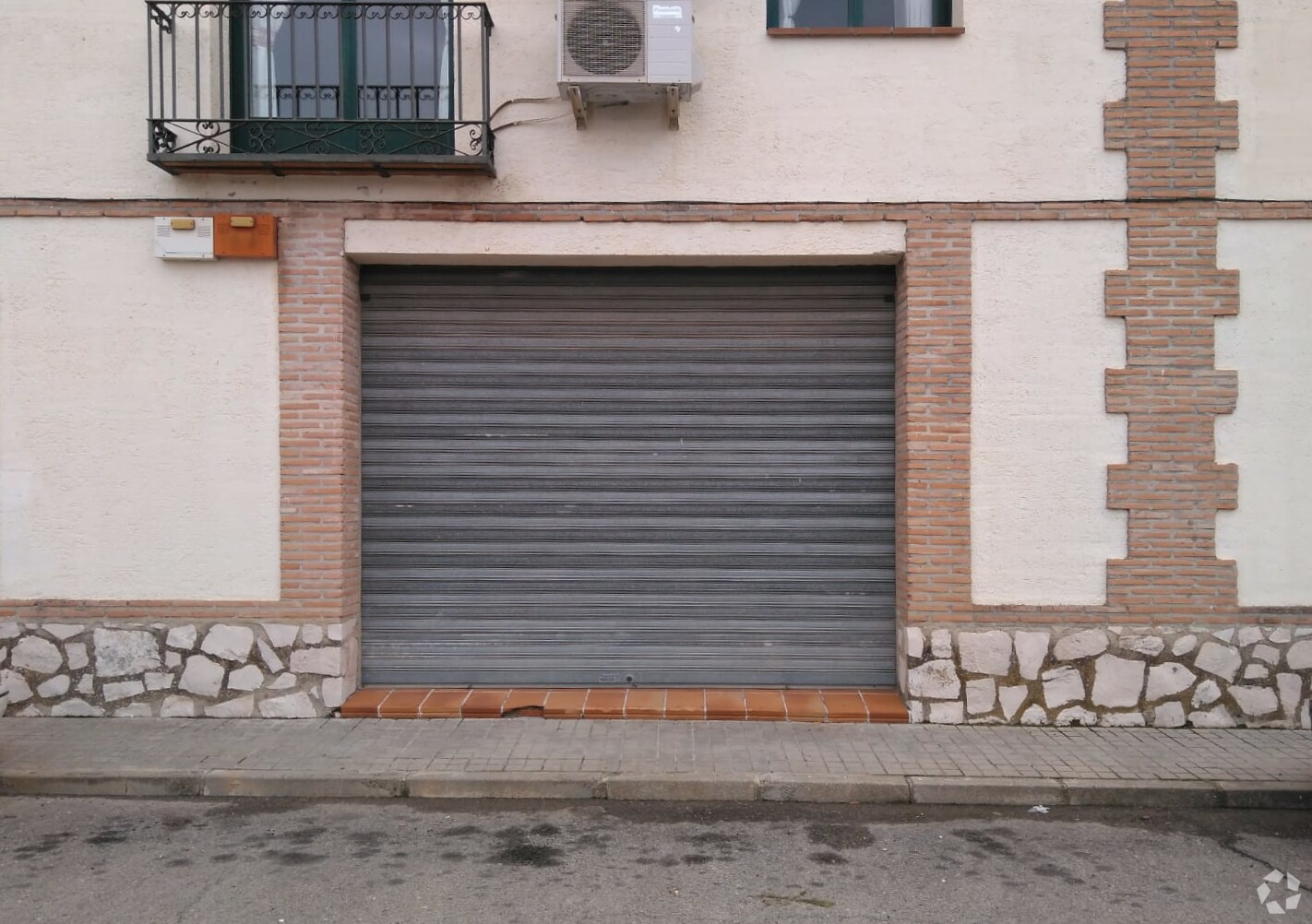 Retail in Chinchón, Madrid for lease Interior Photo- Image 1 of 2