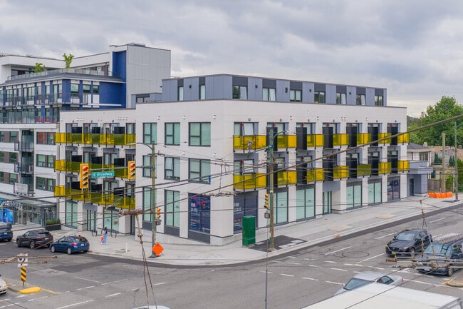 More details for 2525 Renfrew St, Vancouver, BC - Retail for Lease