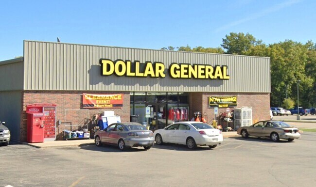 More details for 1102 Lawe St, Kaukauna, WI - Retail for Sale