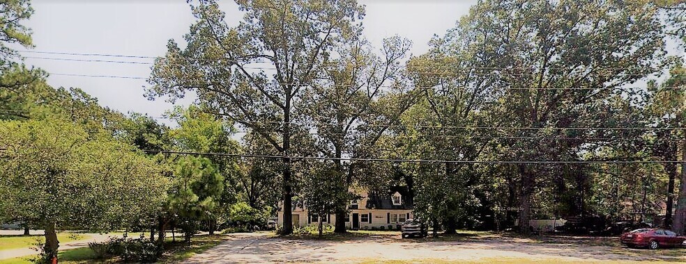 8001 Iron Bridge Rd, North Chesterfield, VA for sale - Primary Photo - Image 1 of 4