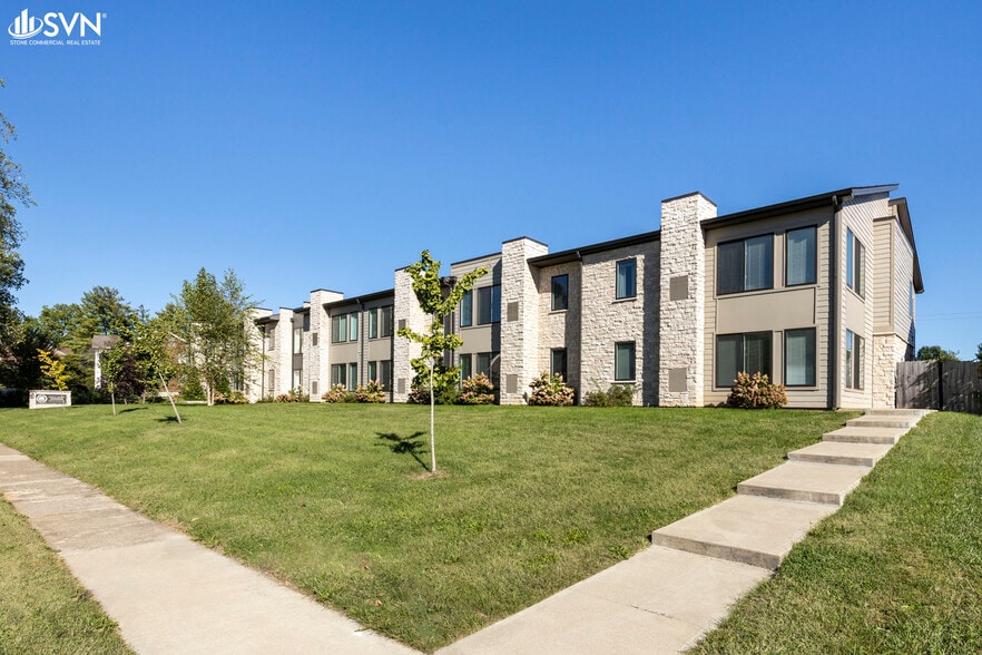 319 Duke Rd, Lexington, KY à vendre - Photo du bâtiment - Image 3 de 54