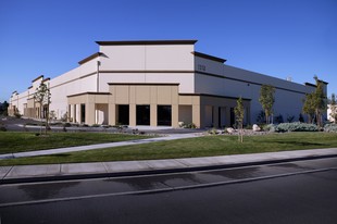 1312 Capital Blvd, Reno NV - Entrepôt