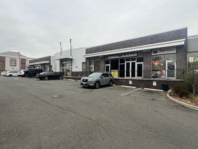 375 Liberty St, Little Ferry, NJ à louer - Photo du bâtiment - Image 3 de 8