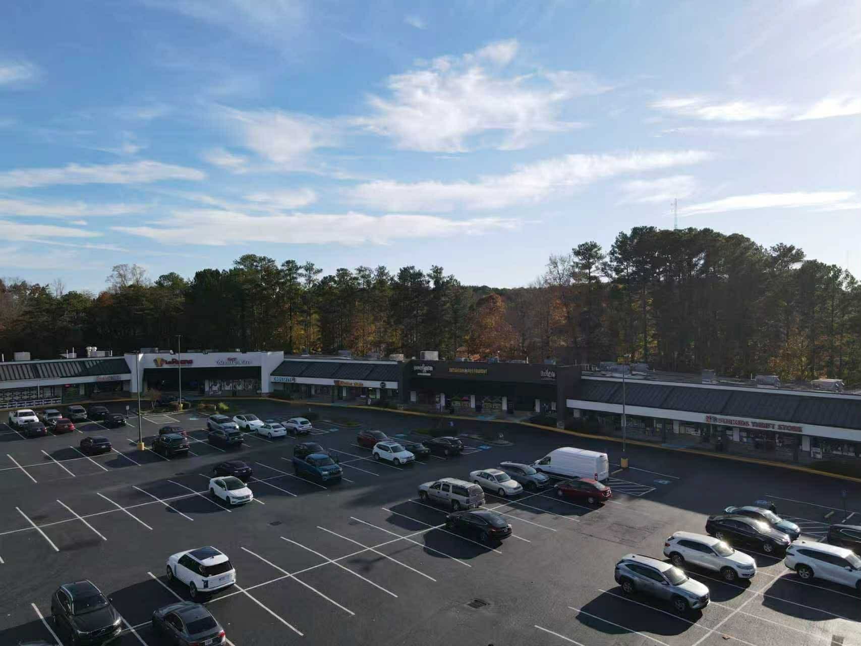 4015 Holcomb Bridge Rd, Peachtree Corners, GA for lease Building Photo- Image 1 of 16