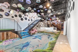 4271-4275 Rue Saint-Denis, Montréal, QC à louer Photo intérieure- Image 2 de 11