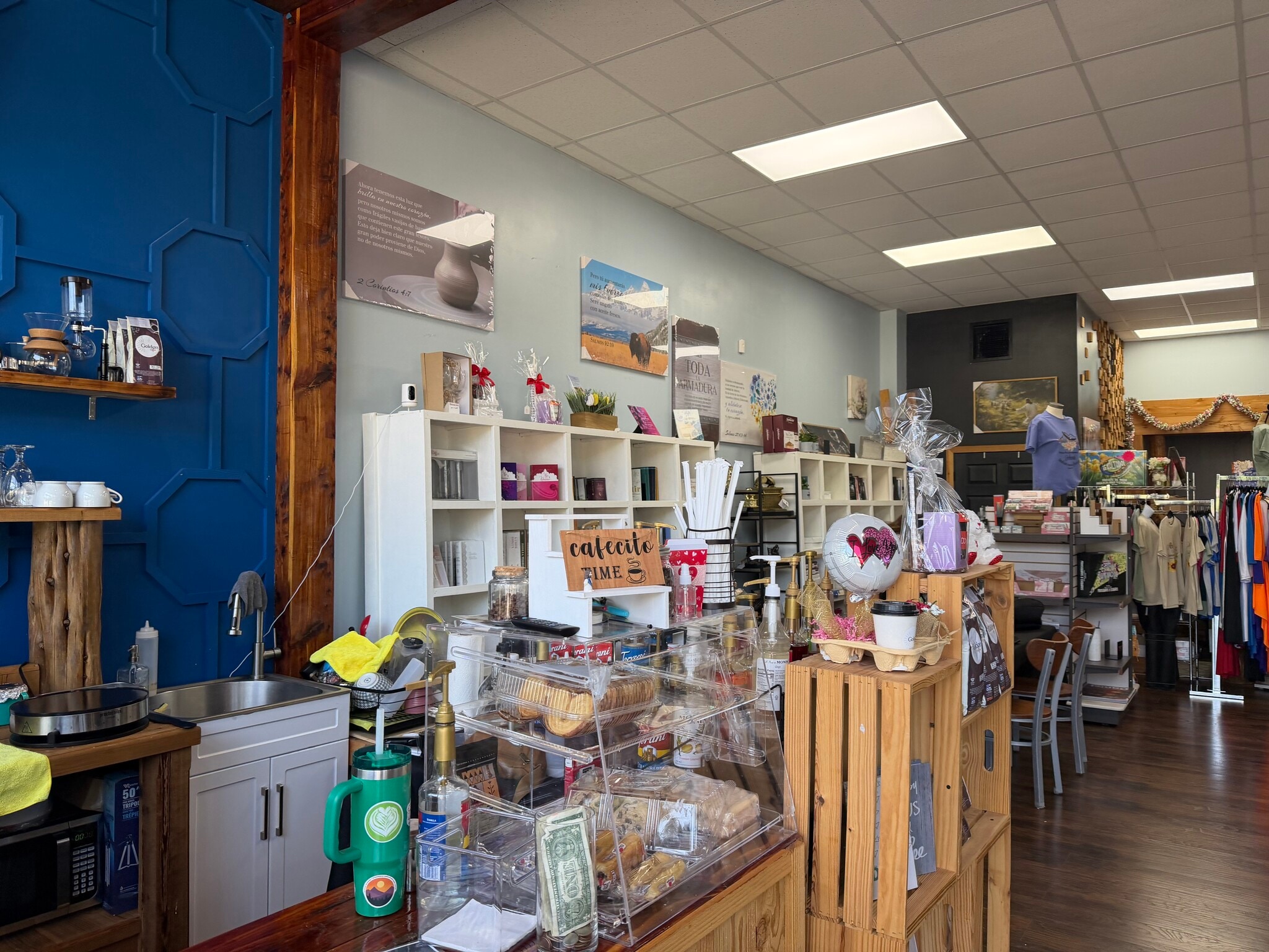 6343 Summer Ave, Memphis, TN for lease Interior Photo- Image 1 of 7