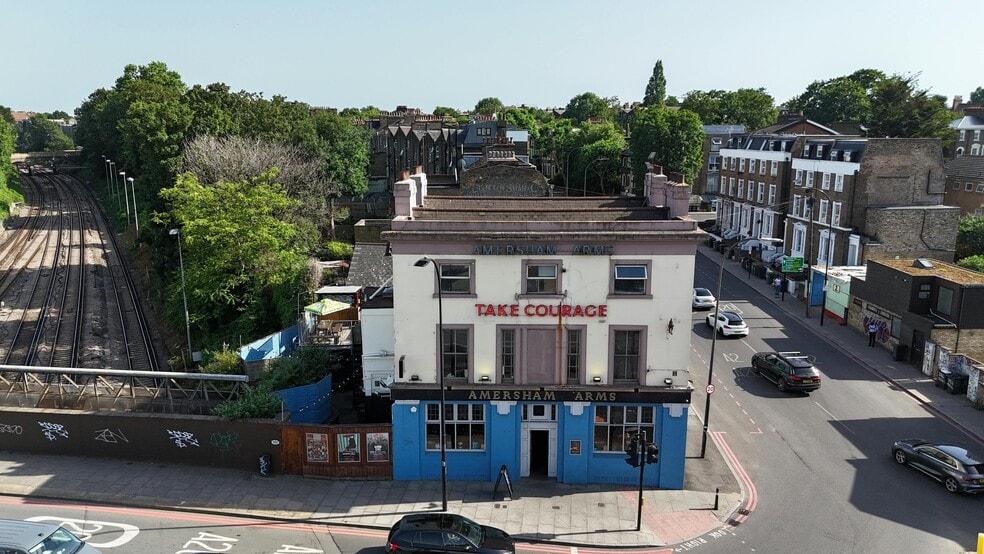388 New Cross Rd, London for lease - Building Photo - Image 3 of 16