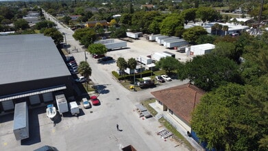 1900 NW 21st Ave, Fort Lauderdale, FL for lease Building Photo- Image 2 of 7