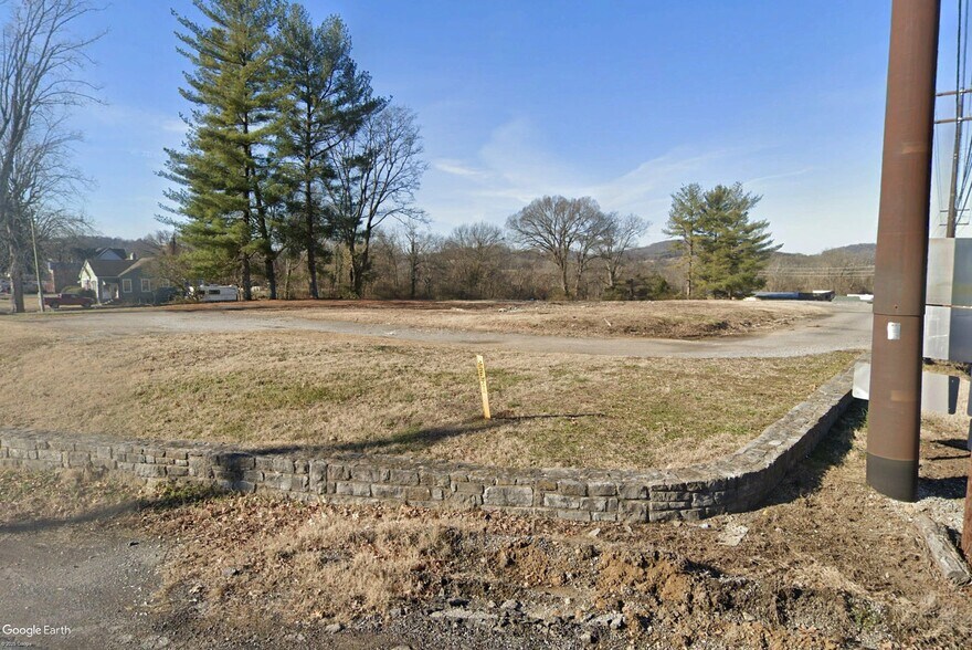 333 Broadway, Hartsville, TN à vendre - Photo du bâtiment - Image 3 de 3