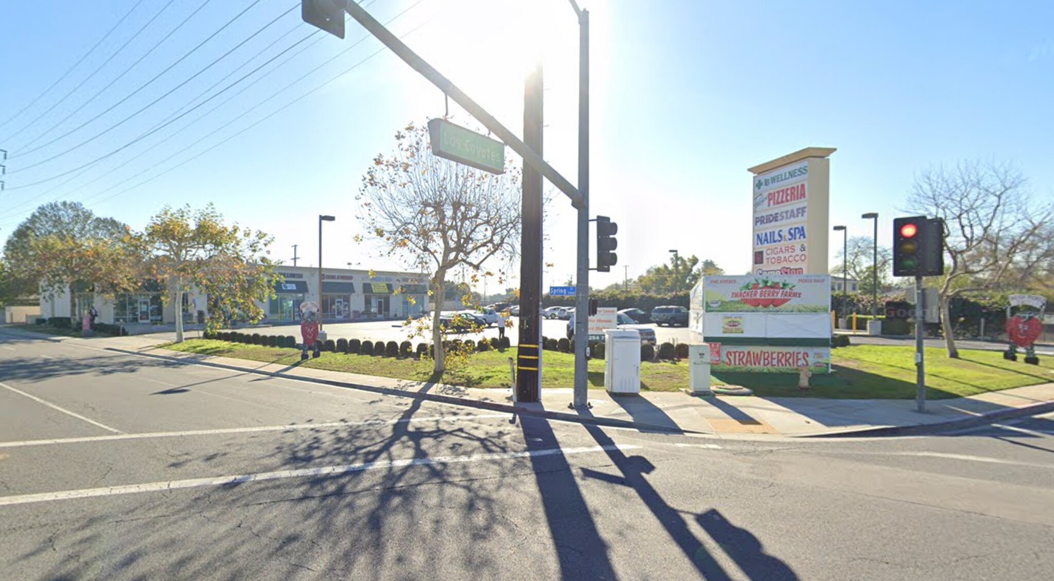 5900 E Spring St, Long Beach, CA à louer Photo du bâtiment- Image 1 de 11